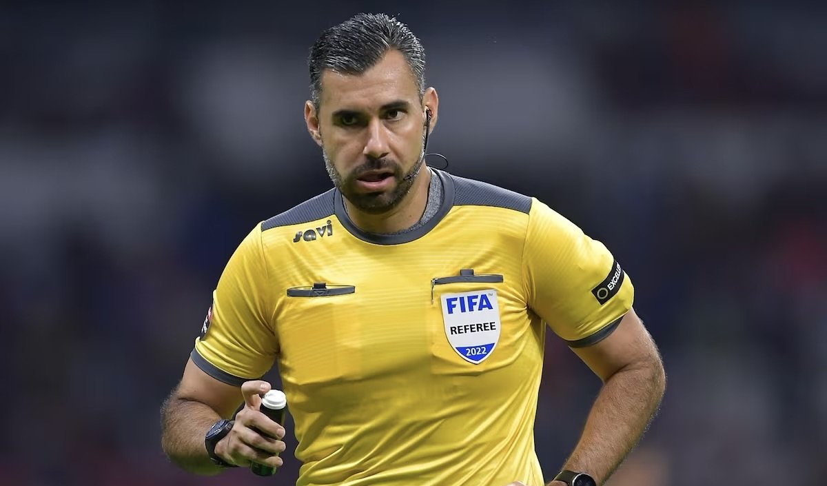 Mario Escobar queda fuera de la lista de árbitros de Concacaf para el Mundial 2026