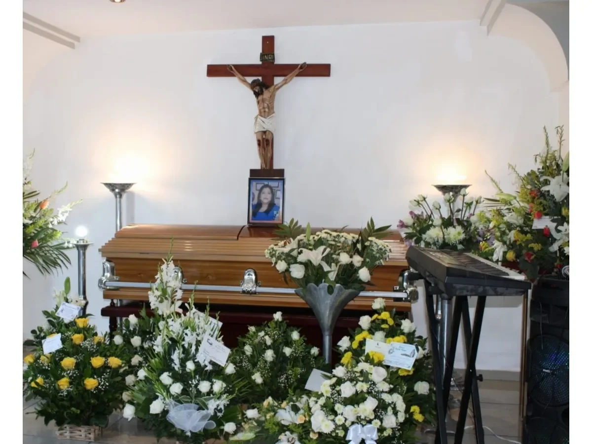 Familia denuncia presunta negligencia médica tras fallecimiento en Hospital San Juan de Dios, Santa Ana