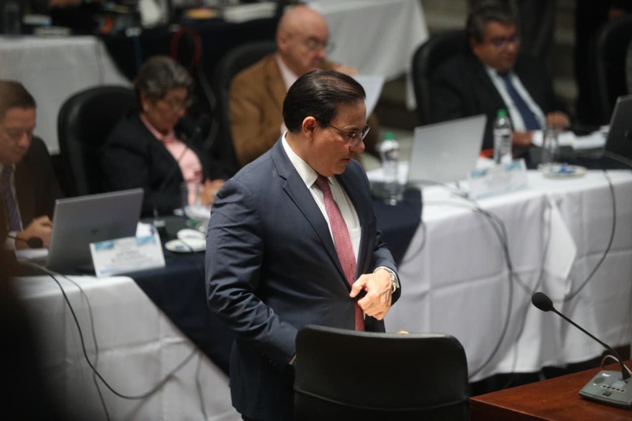 Marco Antonio Villeda propone persecución basada en evidencia y modernización del MP si es electo fiscal general