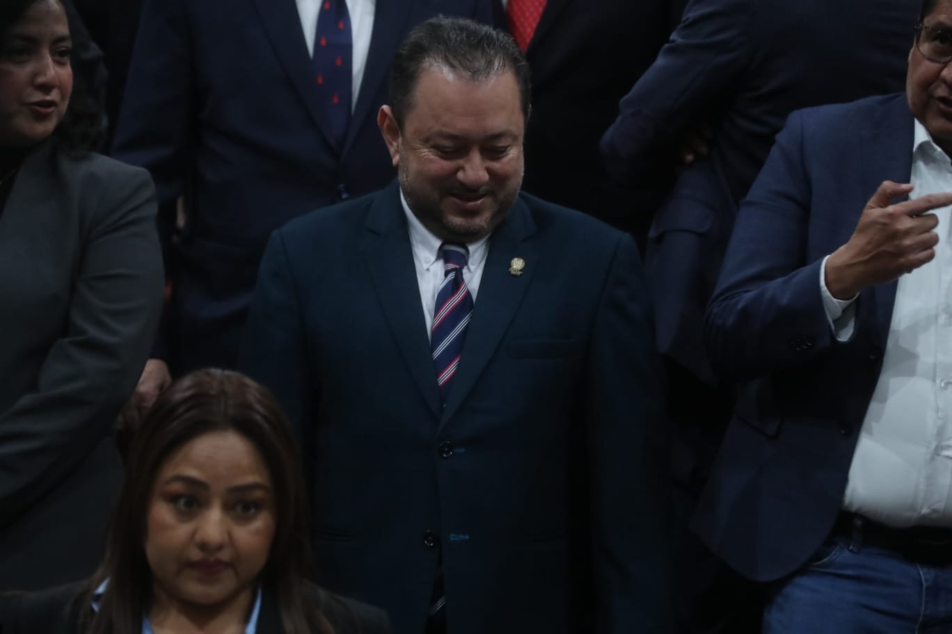 Acciones legales buscan repetir elección de rector en la Usac con todos los cuerpos electorales
