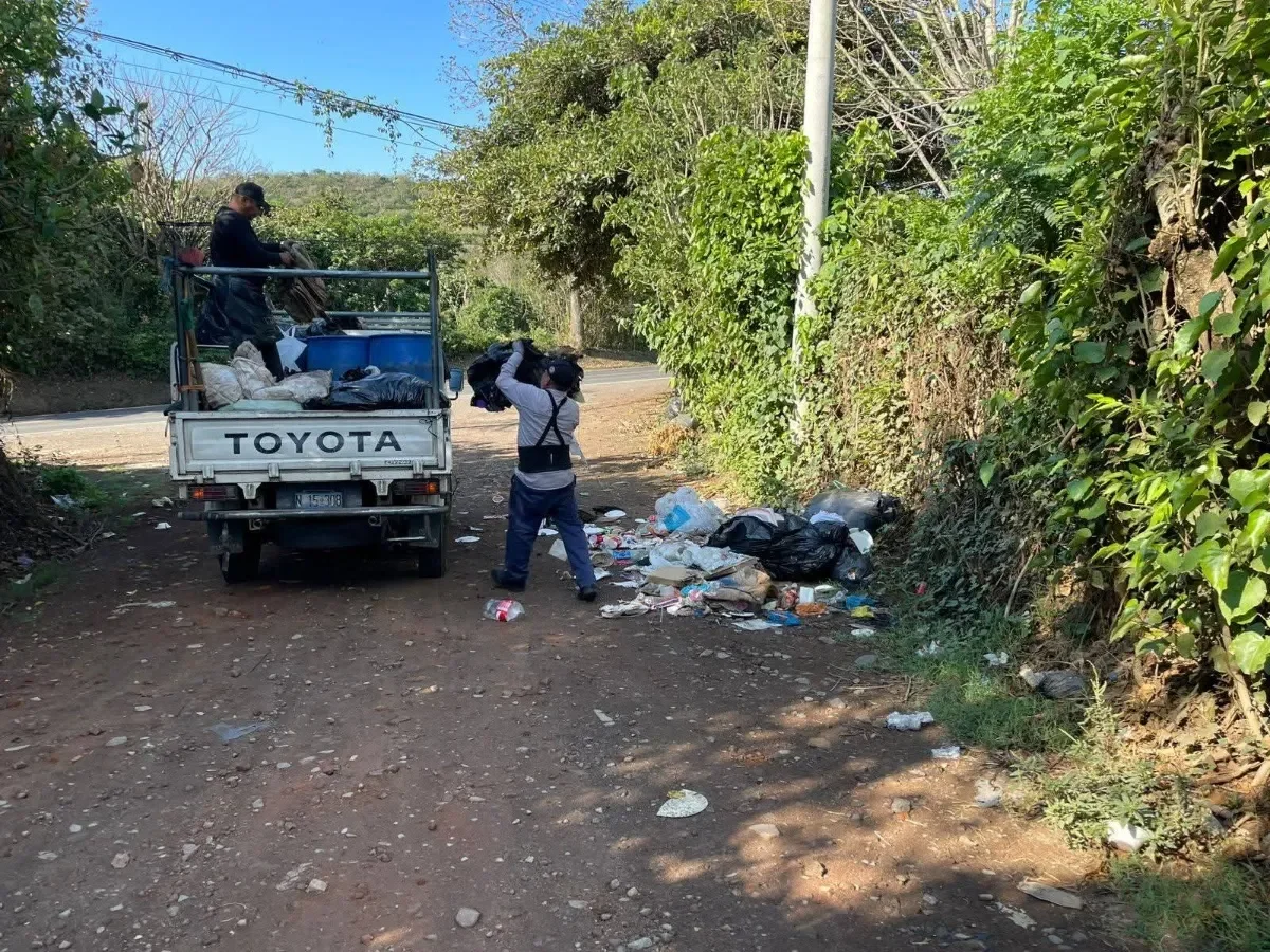 Habitantes de Juayúa denuncian irregularidades en servicio de recolección de basura municipal