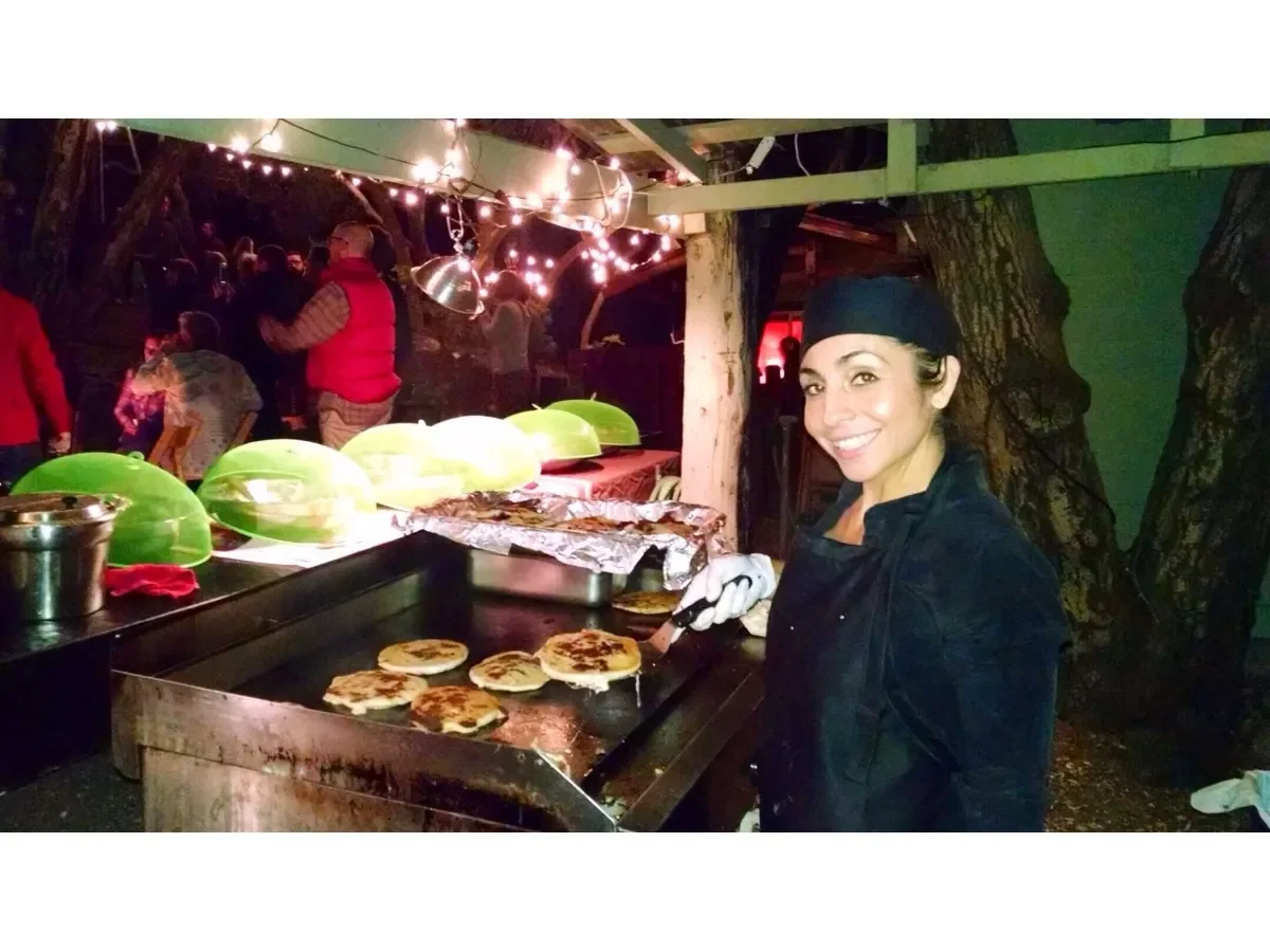 El sabor de El Salvador conquista Coachella con la presencia de Delmy\'s Pupusas