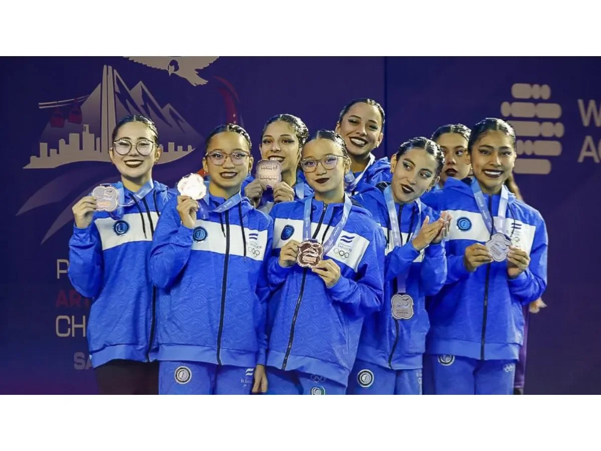 Natación artística salvadoreña logra medalla de bronce en PanAm Aquatics Chile 2026