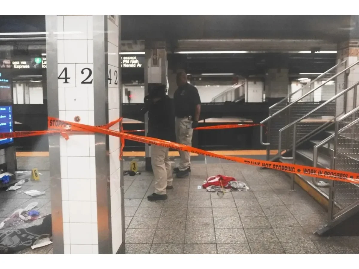 Ataque con machete en estación Grand Central de Nueva York deja tres heridos y sospechoso abatido