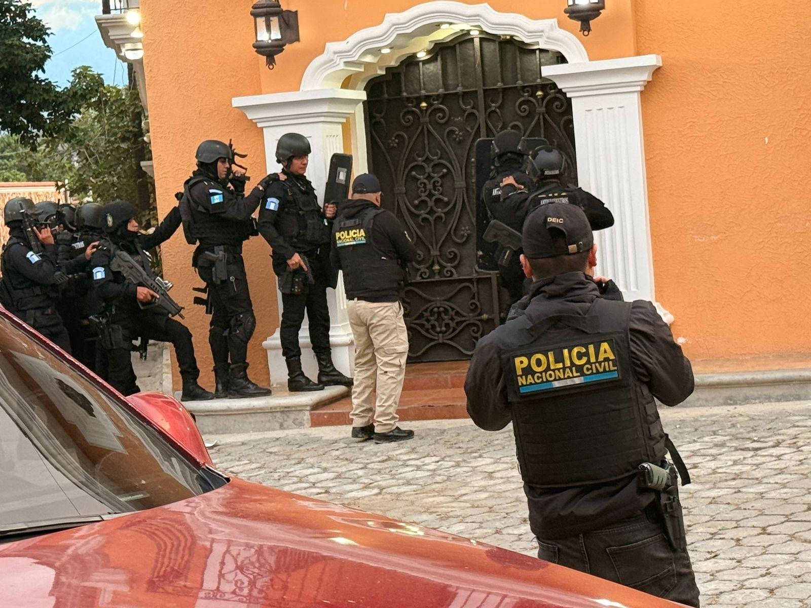 Amplio operativo en Zacapa con helicópteros, drones y 31 allanamientos busca a Claudia Pamela Rivas, empleada municipal desaparecida