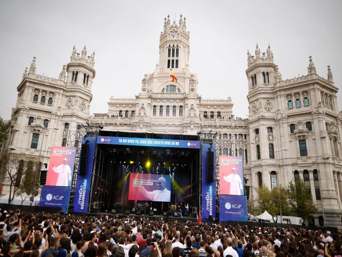 Más de 85.000 personas celebran la fe cristiana en la Fiesta de la Resurrección en Madrid