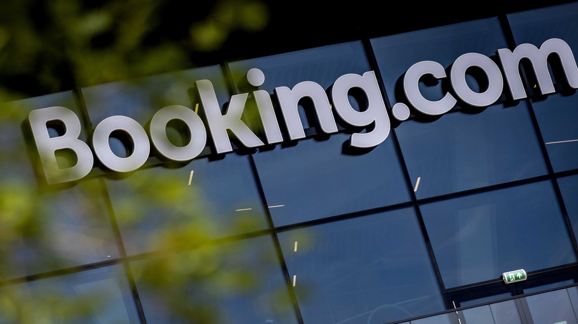 Ciberataque a Booking.com afecta miles de reservas y pone en riesgo datos personales