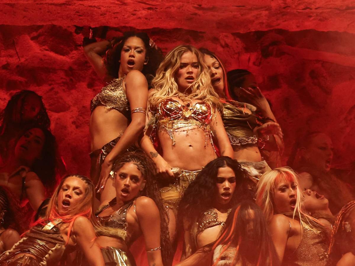 Karol G hace historia en Coachella 2026 y reivindica el orgullo latino en su presentación