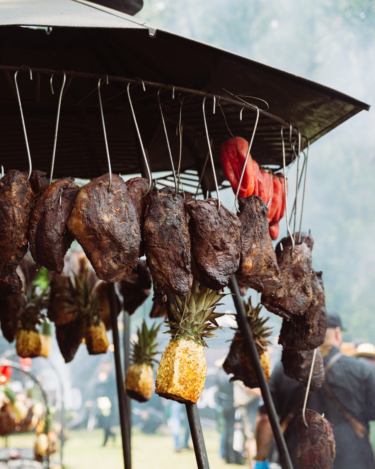 Festival del Asado en el Jardín Zoológico La Aurora: gastronomía, música y cultura del fuego