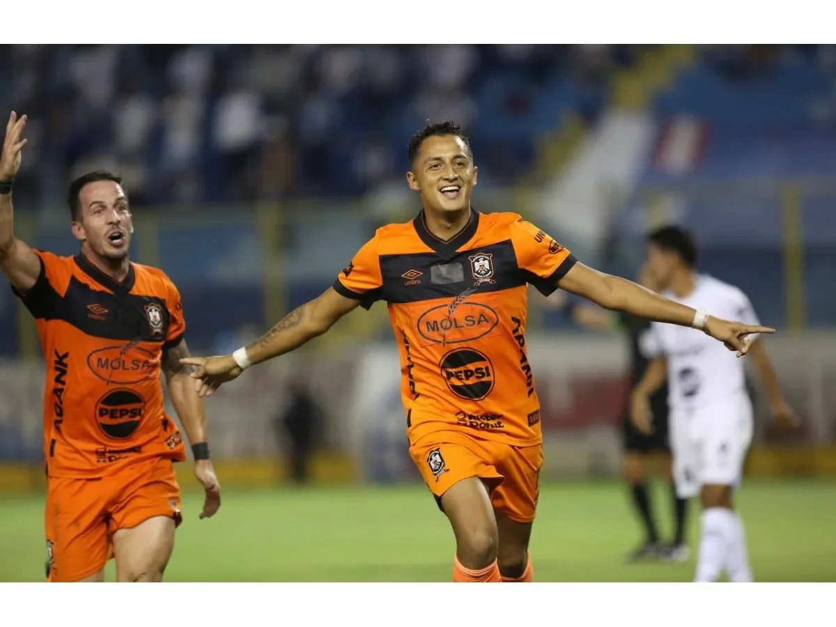 Águila se impone 2-0 ante Alianza en el Estadio Cuscatlán en la jornada 19 del Clausura 2026