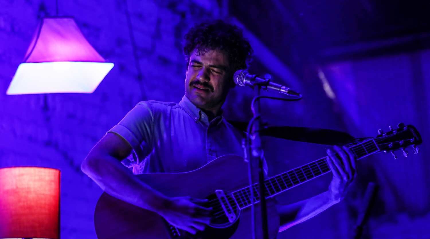 Alex Ferreira anuncia concierto especial en Guatemala con su gira \'El arte de esperar\'