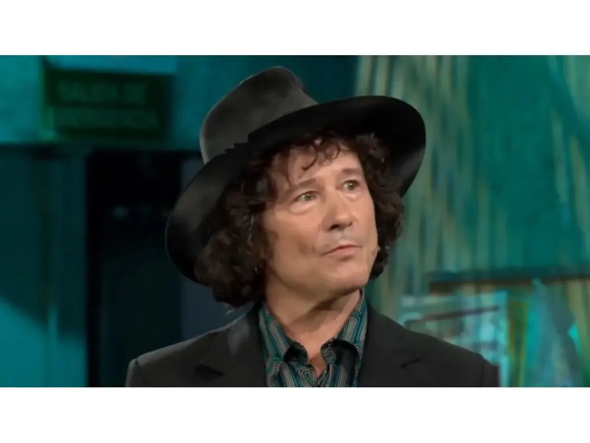 Dos fans confunden a Bad Bunny con Bunbury al comprar entradas y músico responde con humor
