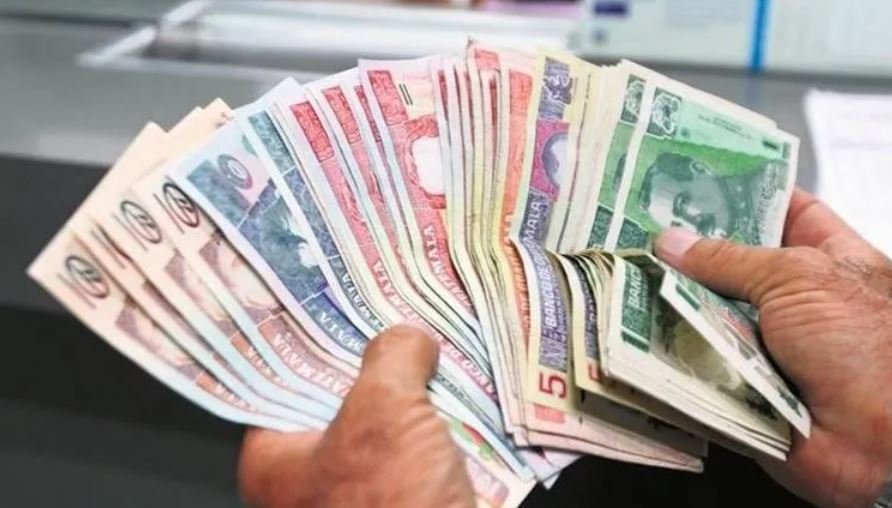 Expertos exigen transparencia en recortes presupuestarios para financiar subsidio a combustibles en Guatemala