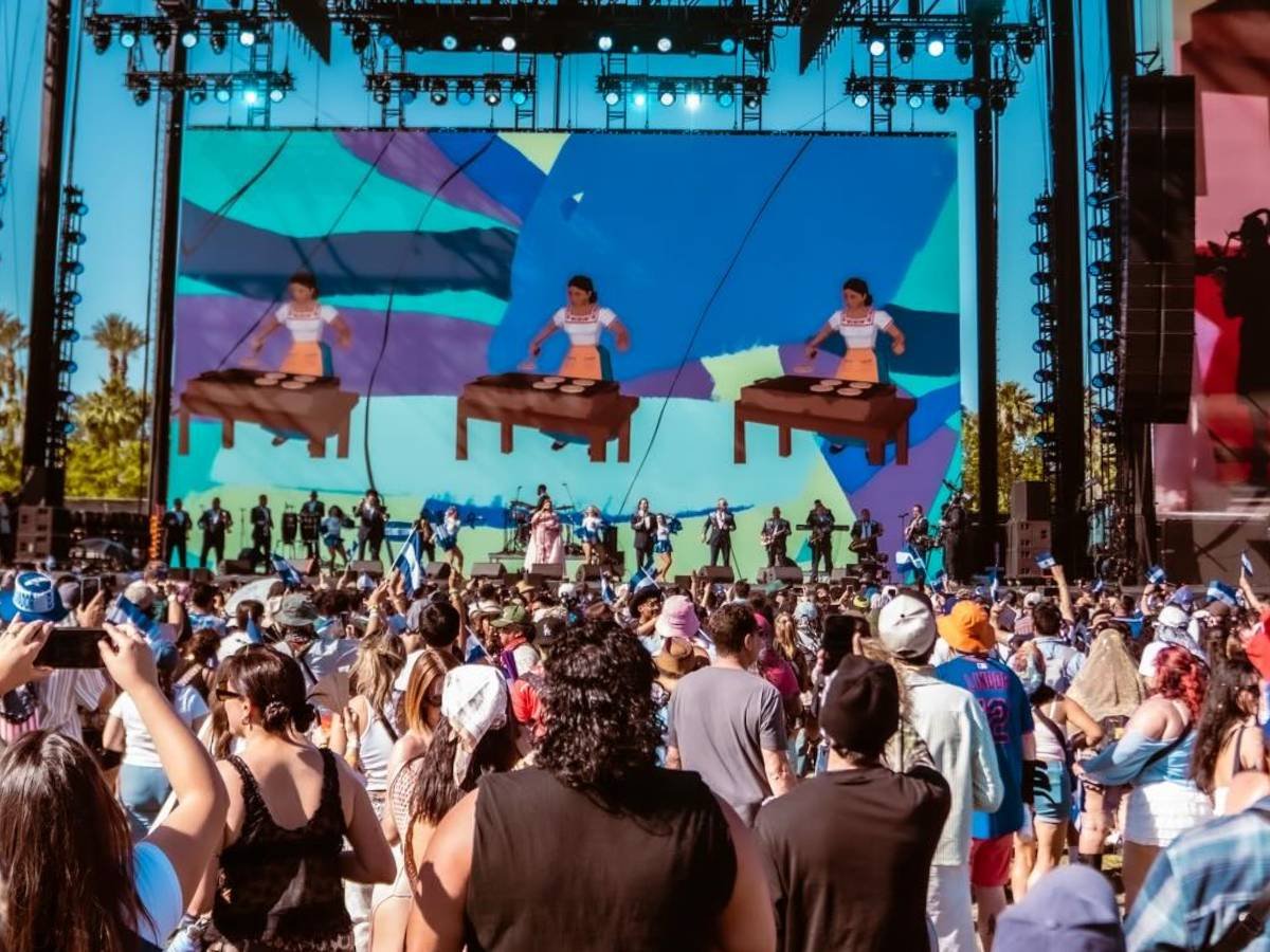 Cómo y a qué hora ver en vivo la presentación de Los Hermanos Flores en Coachella 2026 desde El Salvador