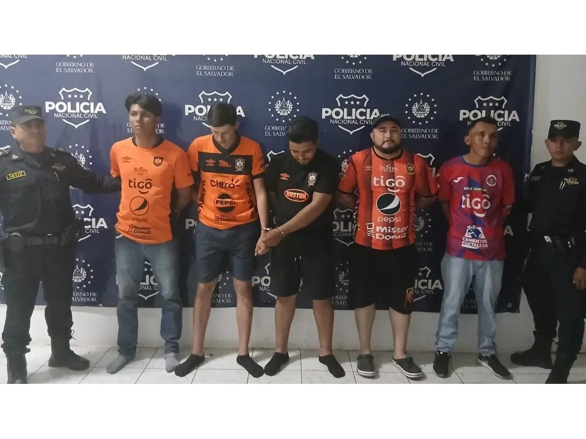 Tribunal de San Miguel dicta medidas sustitutivas para aficionados de FAS y Águila tras disturbios en clásico nacional