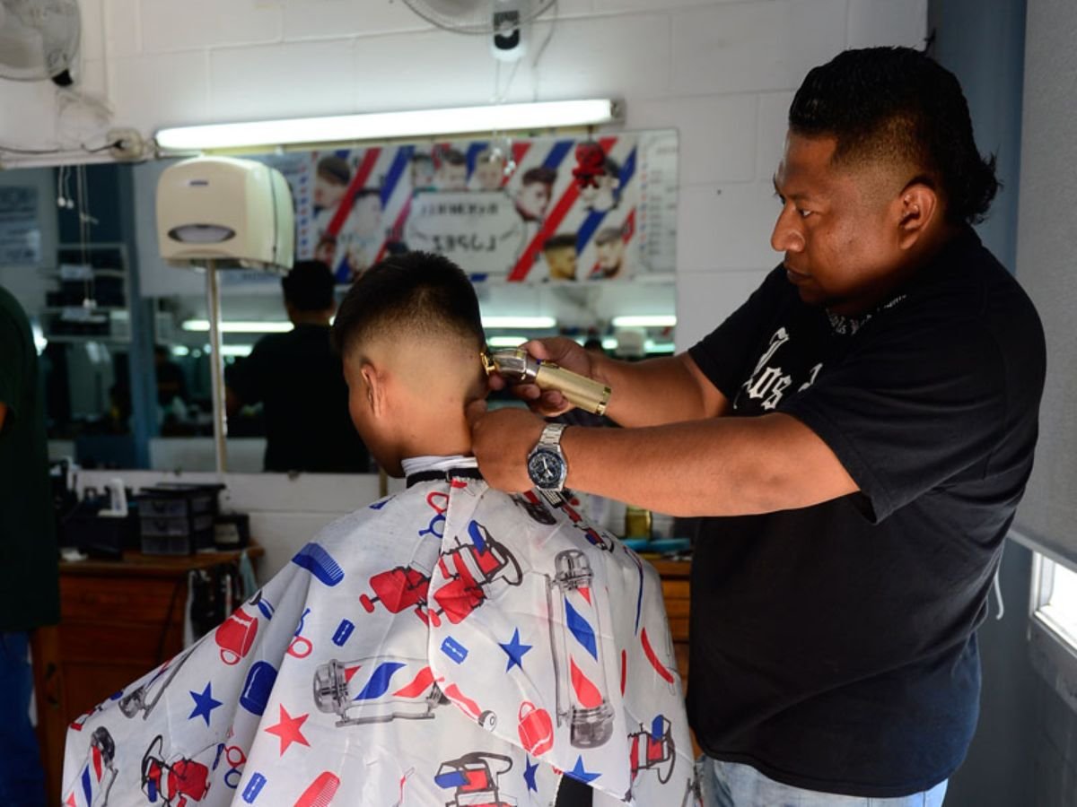 Presidente Bukele reafirma postura sobre el corte de cabello \'Edgar\' en escuelas públicas