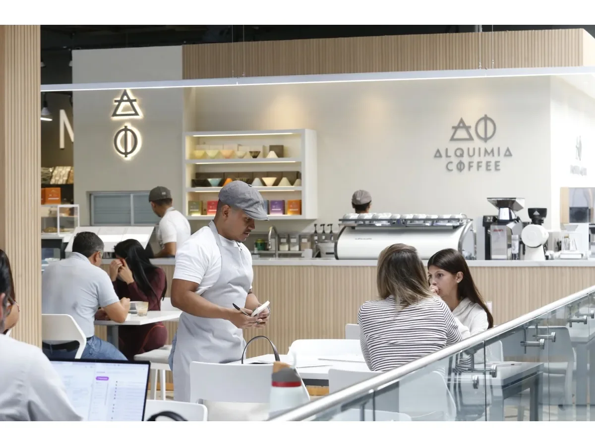 Cinco cafeterías salvadoreñas destacan en el Top 100 de Norteamérica, Centroamérica y Caribe 2026