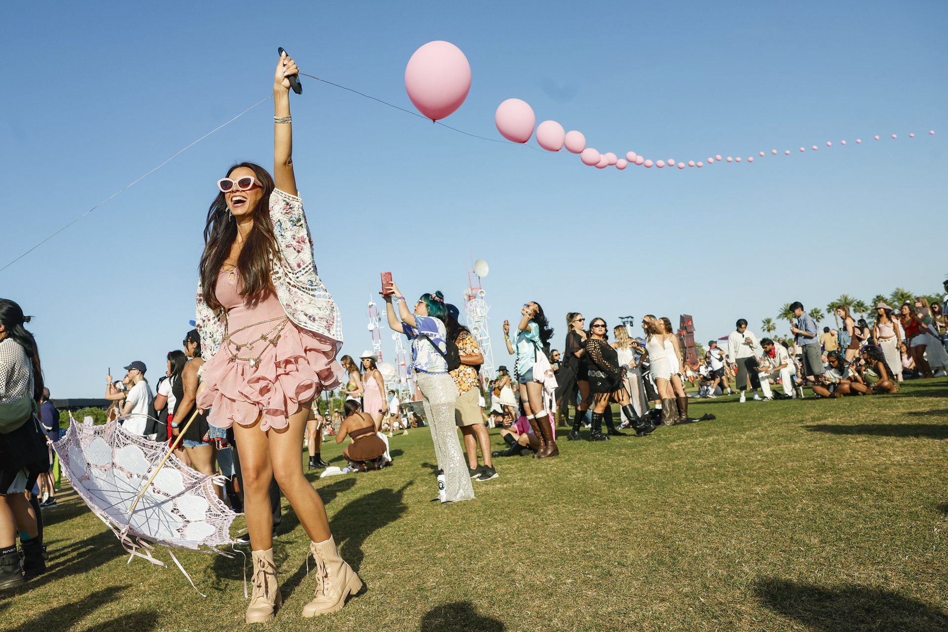 Coachella 2026 impulsa experiencias sin celular para una vivencia más auténtica