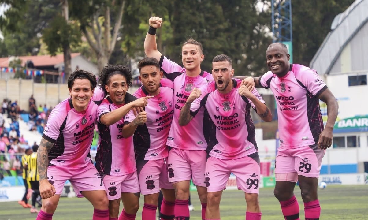 Mixco domina con goleada 4-0 a Aurora y asegura liderato del Clausura 2026