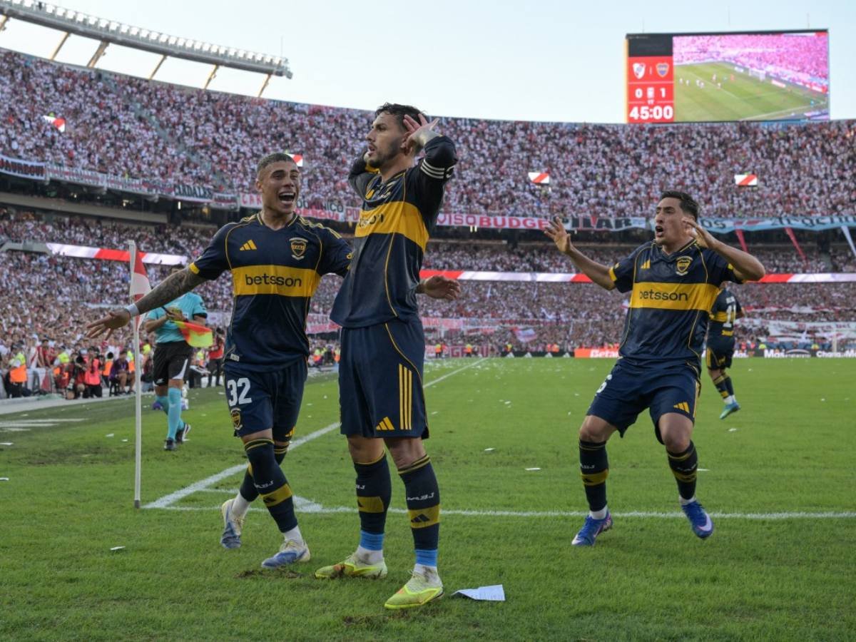 Boca Juniors se impone 1-0 a River Plate en el Superclásico argentino y avanza en el torneo Apertura