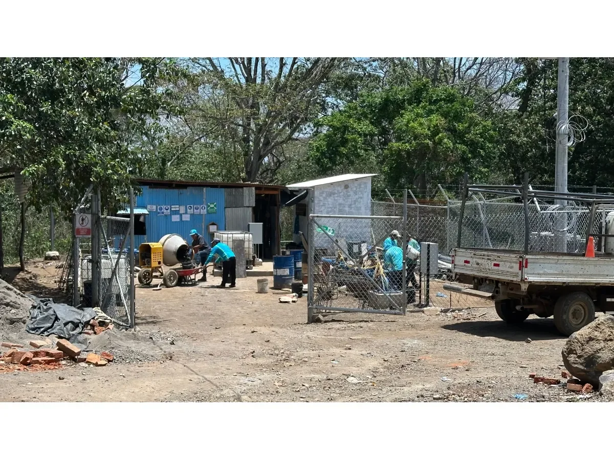 Avance irregular y retrasos mantienen inconcluso proyecto de agua potable en Alegría, Usulután