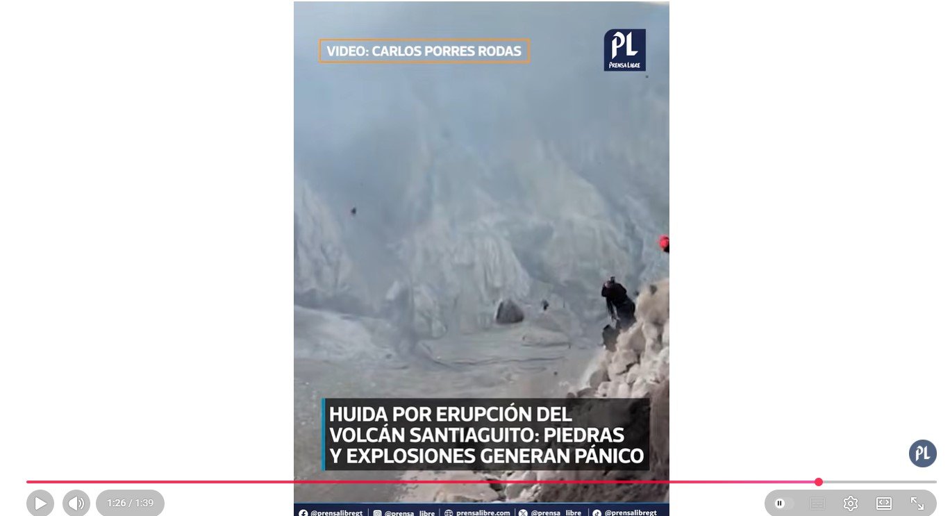 Turistas desafían prohibiciones y quedan expuestos a erupción del volcán Santiaguito en Quetzaltenango