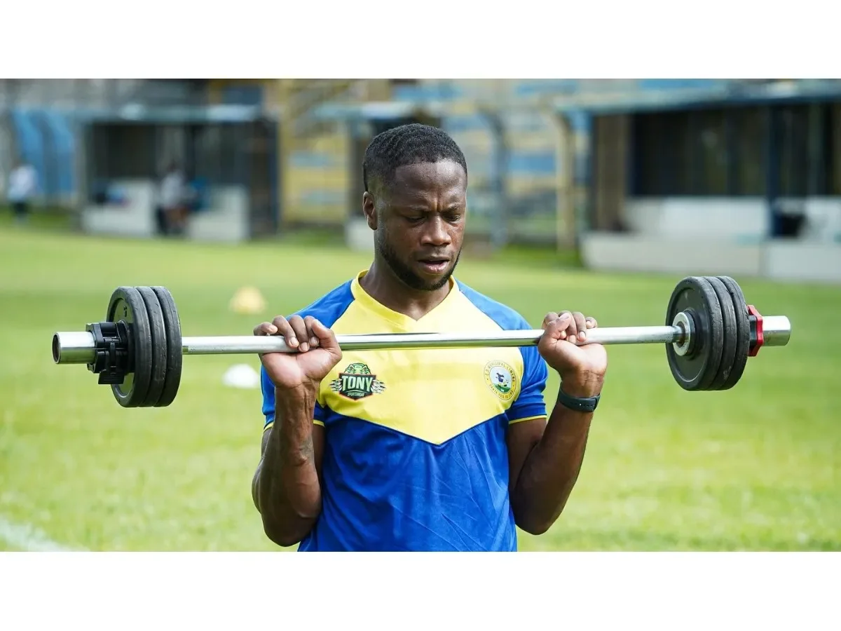 FIFA prohíbe fichajes al Municipal Limeño por tres torneos tras disputa contractual con Leyvin Balanta