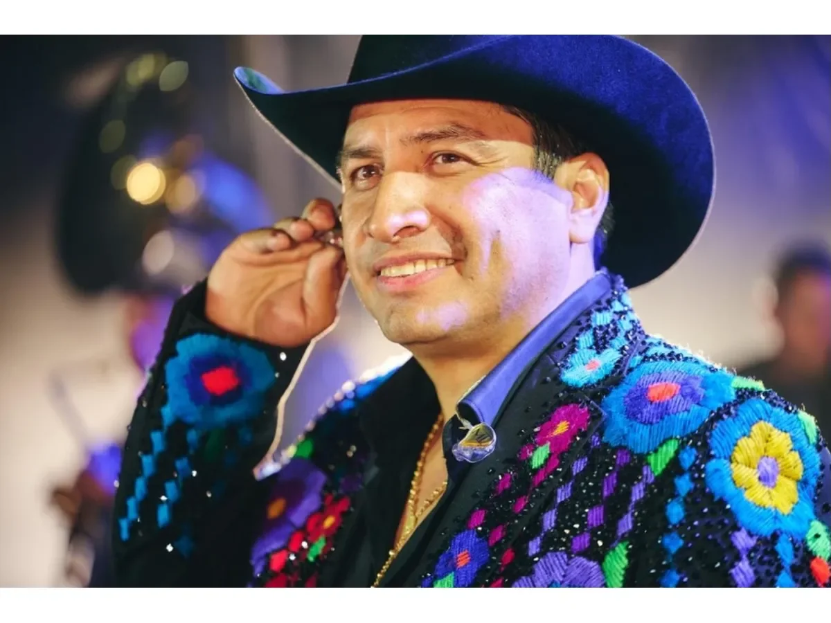 Julión Álvarez: La voz emblemática del regional mexicano debuta en El Salvador
