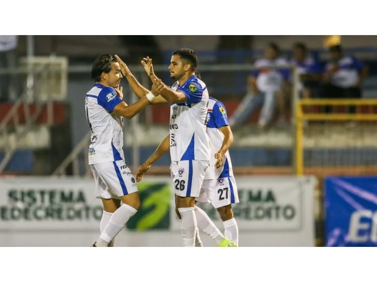 Firpo avanza a cuartos de final de Copa Presidente tras vencer 3-0 a Batanecos