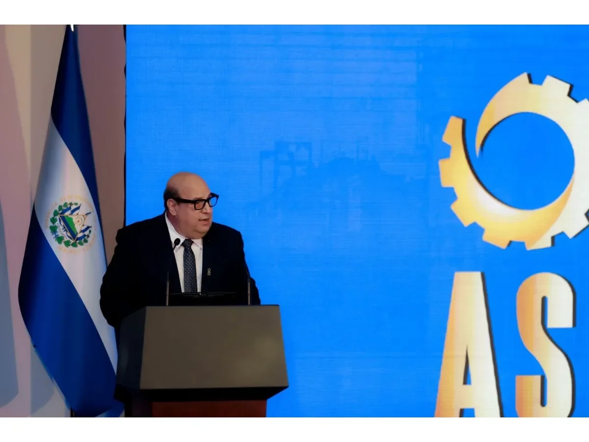 ASI rinde homenaje póstumo a Víctor Jorge Saca, pionero de la industria farmacéutica salvadoreña