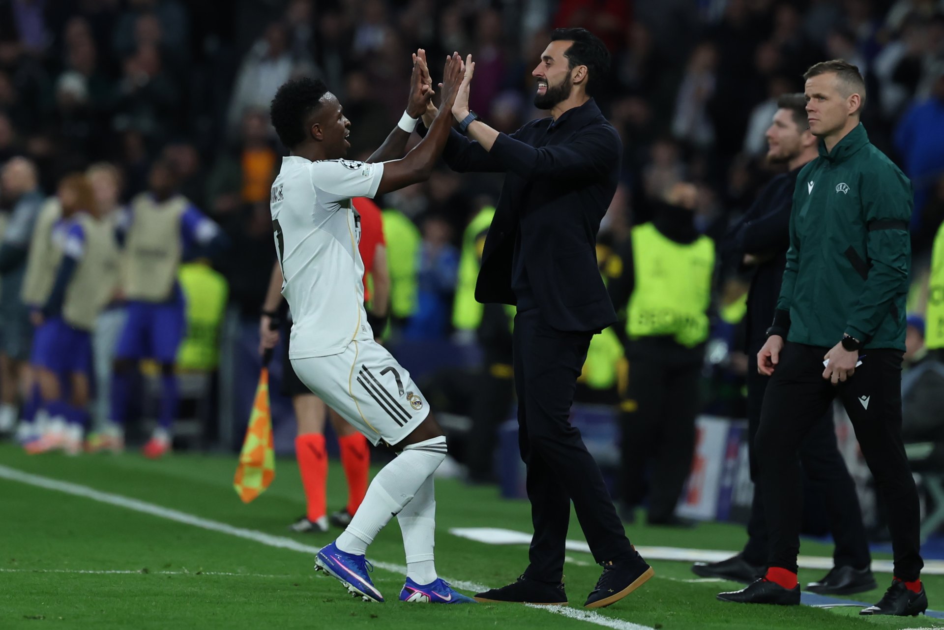 Álvaro Arbeloa respalda a Vinícius Júnior y destaca su futuro en el Real Madrid