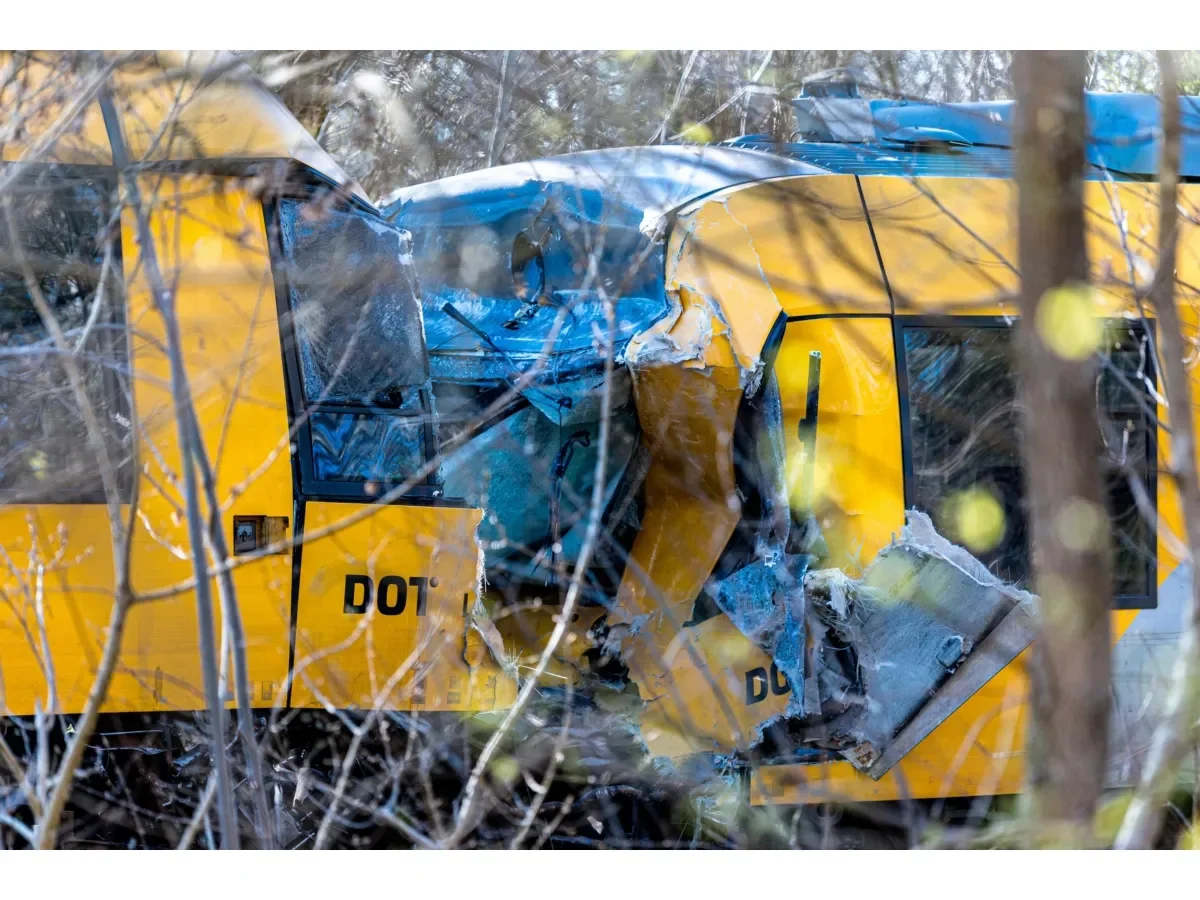 Cinco personas en estado crítico tras colisión de trenes en Dinamarca cerca de Copenhague