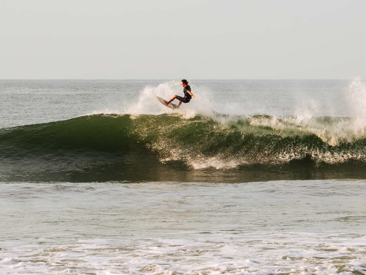 Las cinco mejores olas de El Salvador para surfear en 2024