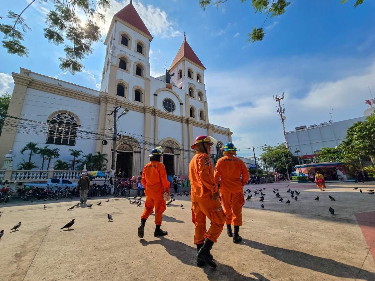 Autoridades despliegan monitoreo preventivo tras tres sismos en El Salvador