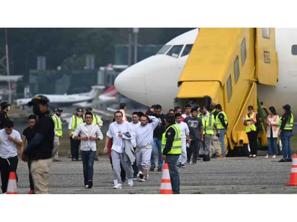Aumentan vuelos de deportación a El Salvador durante primer trimestre de 2026