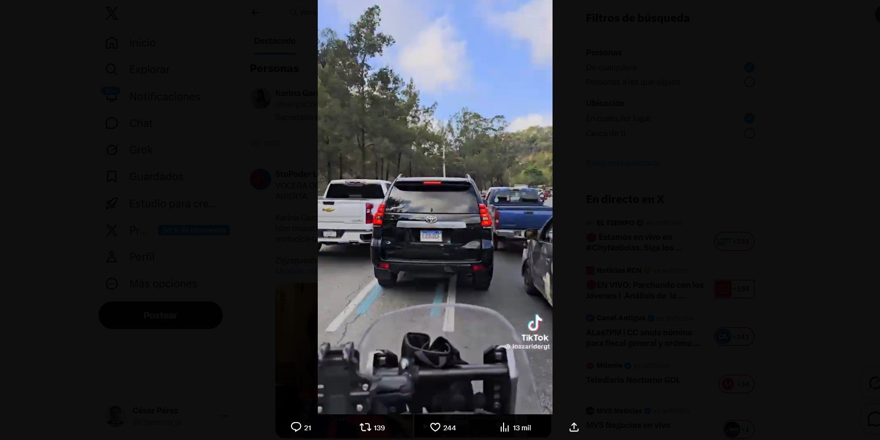 Investigan uso de vehículo oficial con sirenas en incidente vial atribuido a Secretaría de Comunicación Social