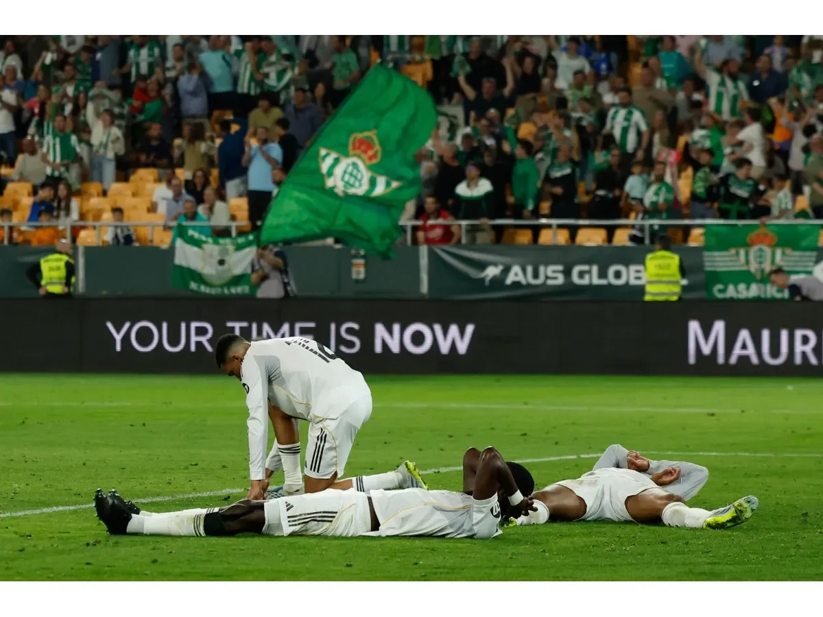 Betis rescata un empate agónico ante Real Madrid con gol de Bellerín en La Cartuja