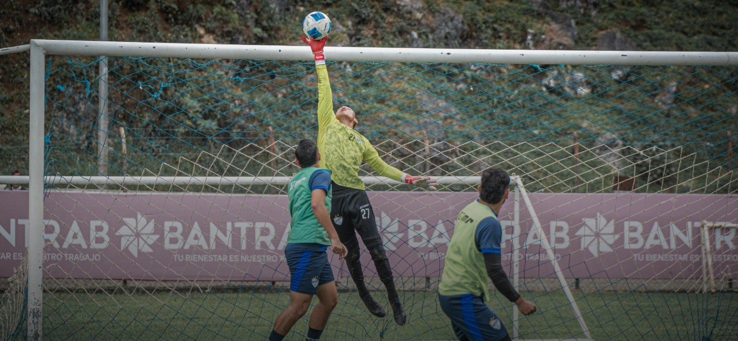 Clausura 2026: Cobán Imperial apuesta por porteros juveniles ante Xelajú en duelo decisivo