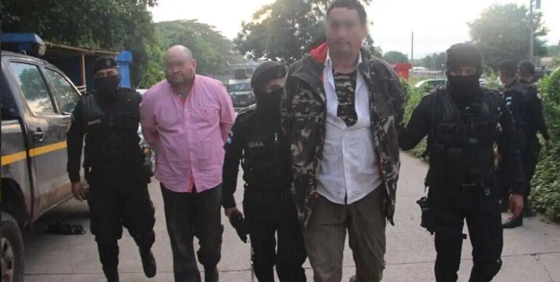 Dos mexicanos condenados a más de 18 años y multa millonaria por narcotráfico en Guatemala