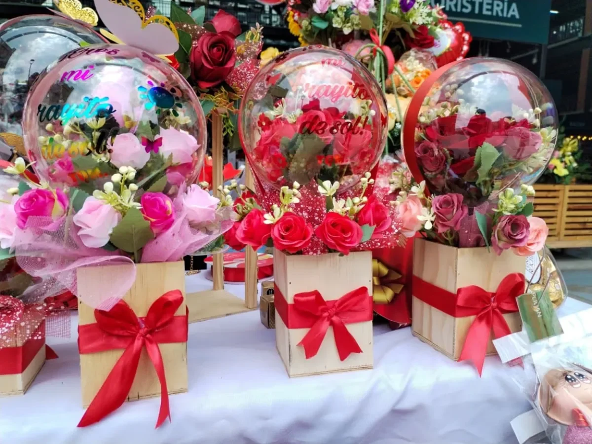Opciones accesibles y variadas en el Mercado San Miguelito para regalar en el Día de la Madre
