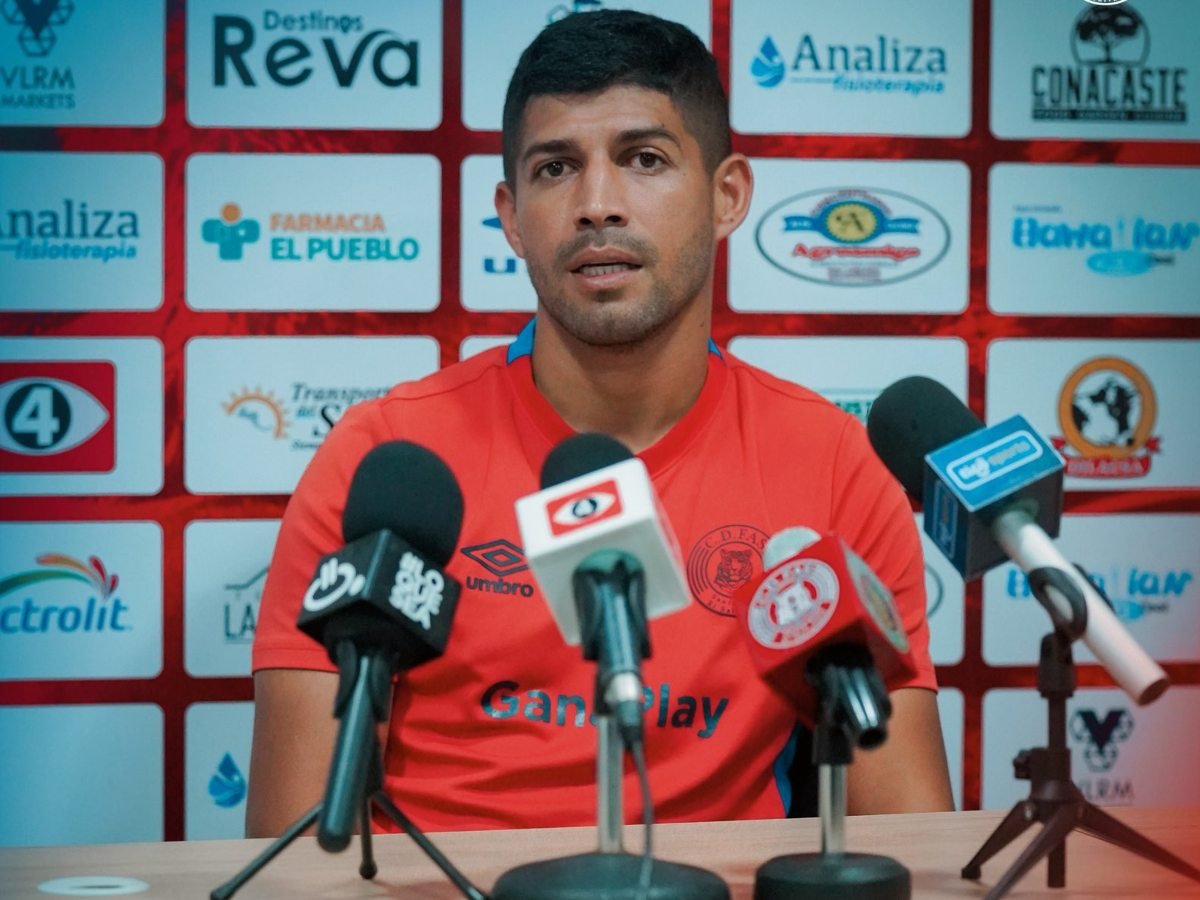 FAS enfocado en la remontada ante Limeño tras polémica derrota en semifinales Clausura 2026 FAS enfocado en la remontada ante Limeño tras polémica derrota en semifinales Clausura 2026