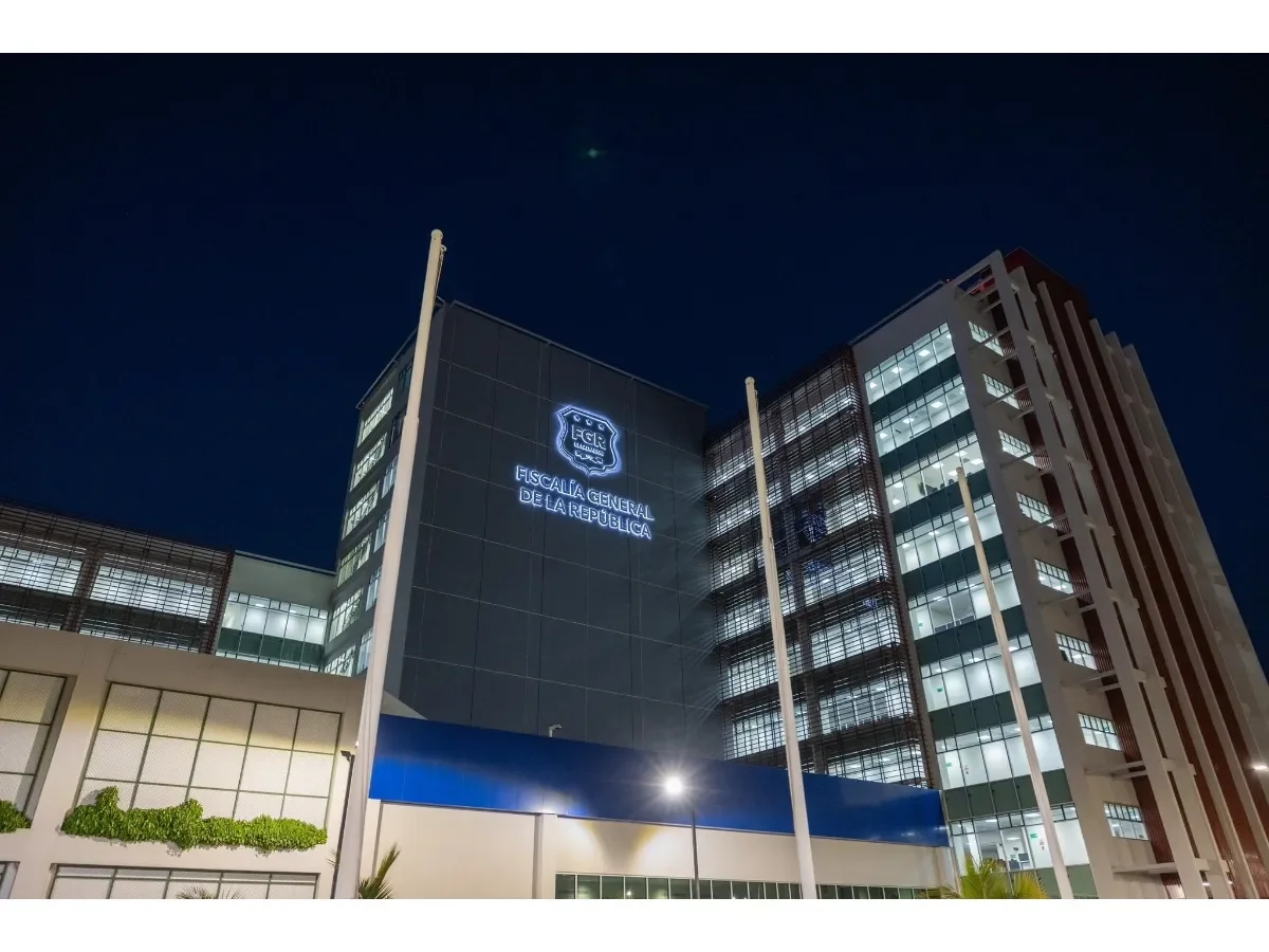 Gobierno inaugura nueva sede de la Fiscalía General para fortalecer justicia en El Salvador Gobierno inaugura nueva sede de la Fiscalía General para fortalecer justicia en El Salvador