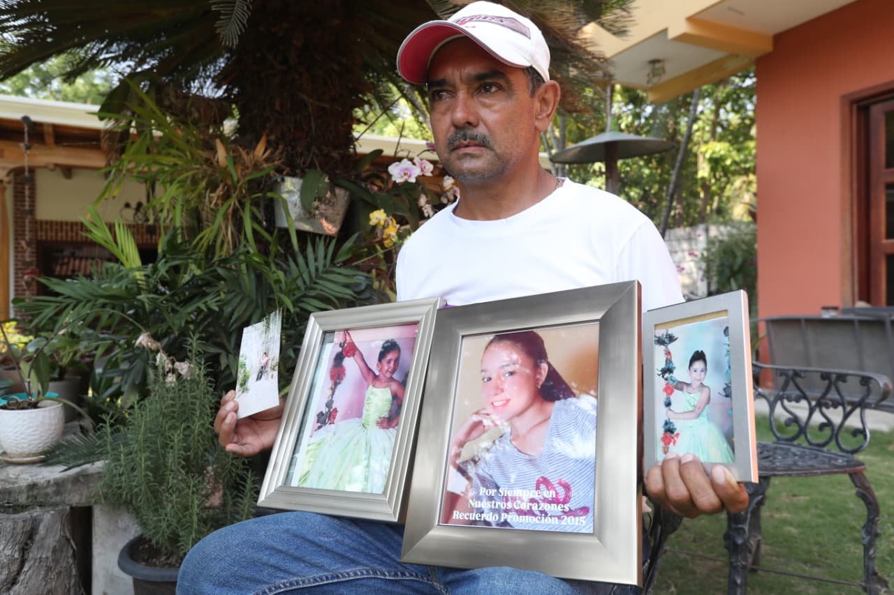 Padre de Litzy Cordón clama justicia y revive el secuestro de su hija en Zacapa Padre de Litzy Cordón clama justicia y revive el secuestro de su hija en Zacapa