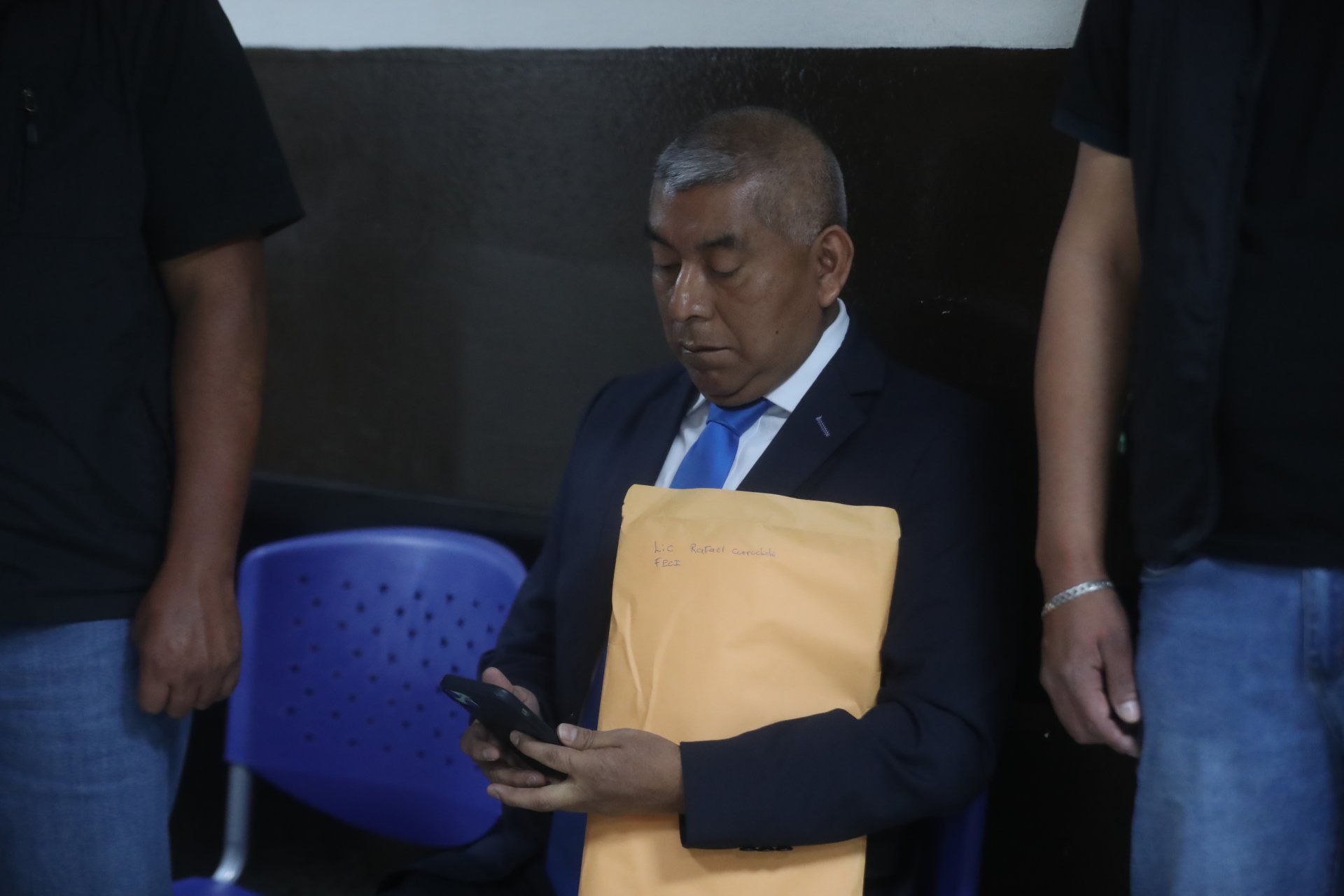 Fiscal General Gabriel García Luna remueve a Rafael Curruchiche como jefe de la FECI Fiscal General Gabriel García Luna remueve a Rafael Curruchiche como jefe de la FECI