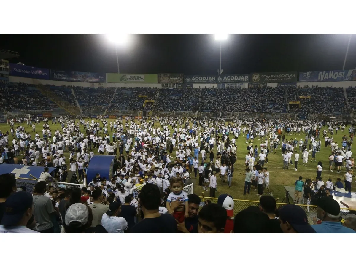 Tres años de la tragedia en el Estadio Cuscatlán: memoria y consecuencias de un suceso fatal Tres años de la tragedia en el Estadio Cuscatlán: memoria y consecuencias de un suceso fatal