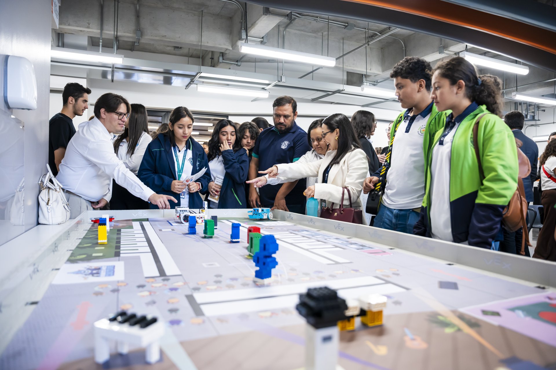 Guatemala prepara a sus equipos para la final nacional de la World Robot Olympiad 2026 en la UVG Guatemala prepara a sus equipos para la final nacional de la World Robot Olympiad 2026 en la UVG