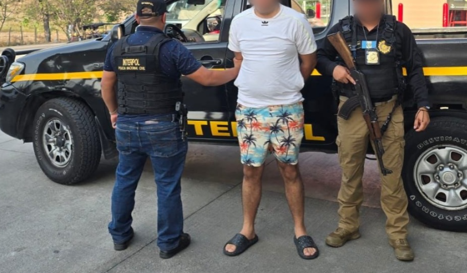 Capturan en Zacapa a ciudadano con doble nacionalidad buscado en España por homicidio Capturan en Zacapa a ciudadano con doble nacionalidad buscado en España por homicidio