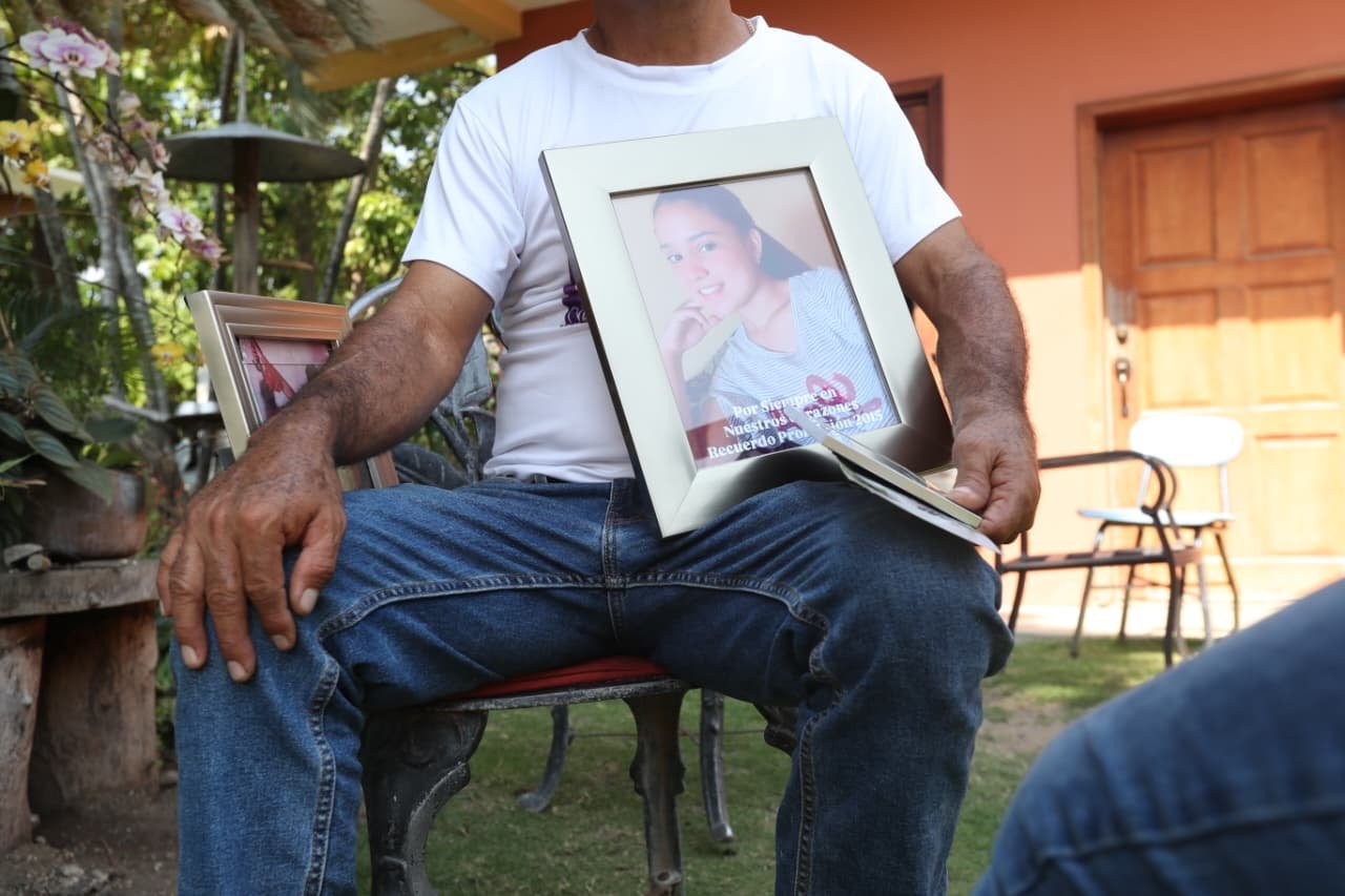 Relato del padre de Litzy Cordón sobre el secuestro y asesinato ocurrido en Zacapa Relato del padre de Litzy Cordón sobre el secuestro y asesinato ocurrido en Zacapa