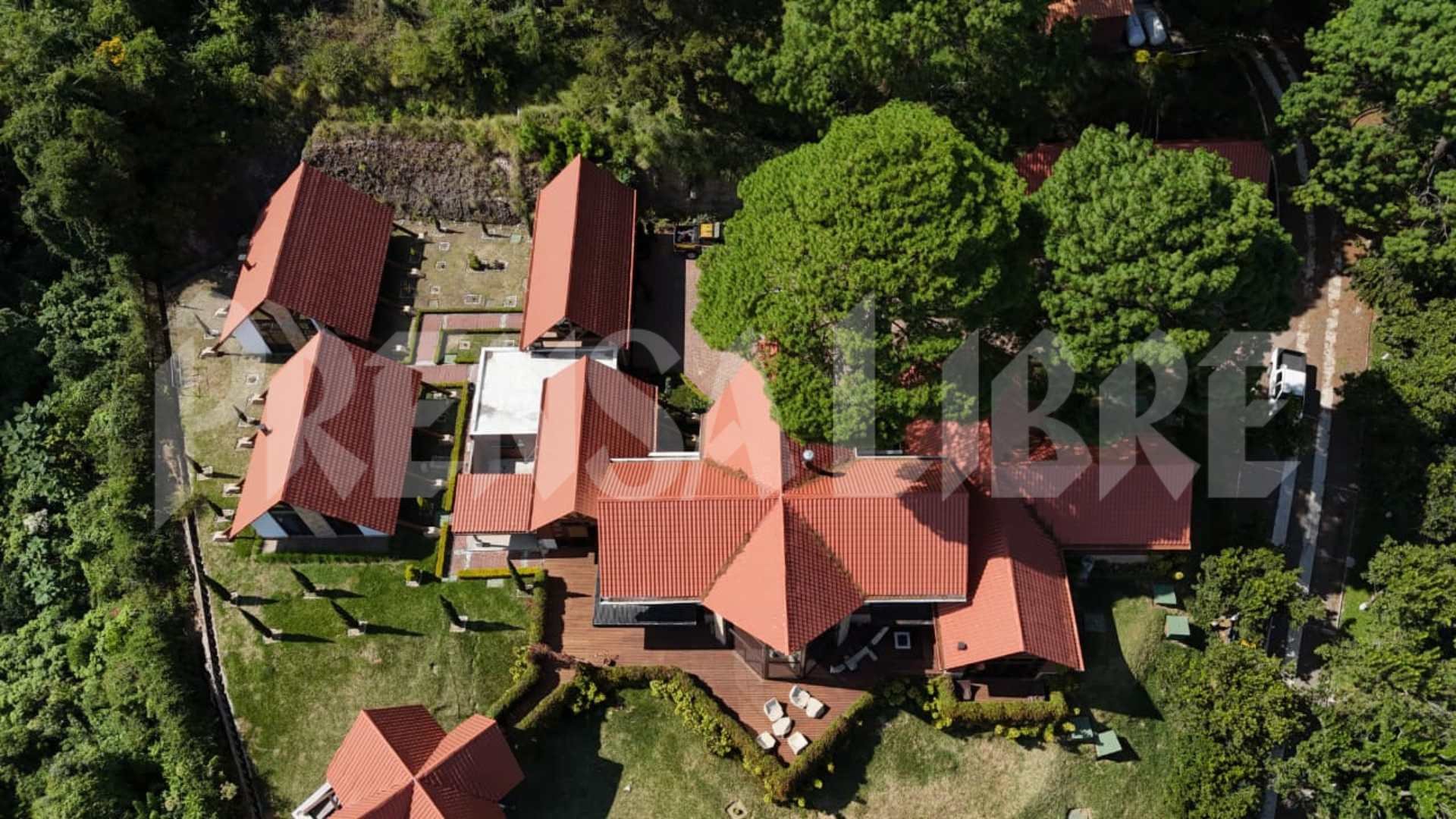 Juzgado levanta embargo sobre finca vinculada a Alejandro Giammattei en Sacatepéquez Juzgado levanta embargo sobre finca vinculada a Alejandro Giammattei en Sacatepéquez