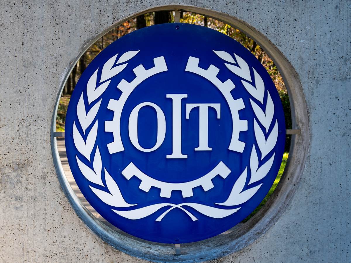 El Salvador sale de las listas de seguimiento de la OIT: implicaciones y contexto internacional El Salvador sale de las listas de seguimiento de la OIT: implicaciones y contexto internacional